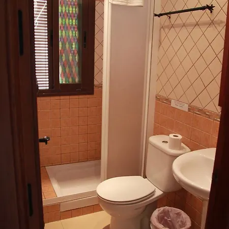 Гостьовий будинок Easy Bronce 2*