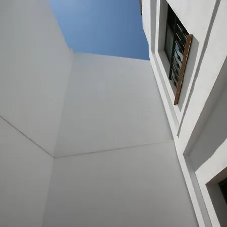 Easy Bronce 게스트하우스 네르하