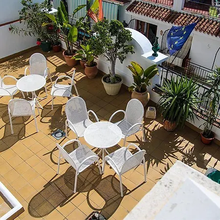 Casa de hóspedes Easy Bronce 2*