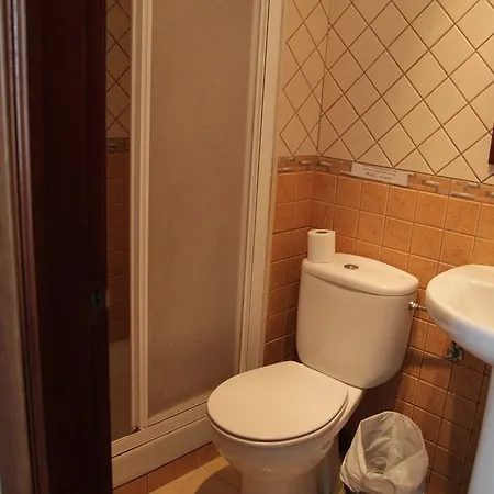 Gasthuis Easy Bronce Nerja