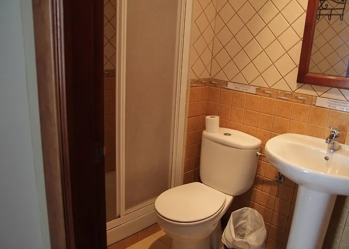 ゲストハウス Easy Bronce ネルハ