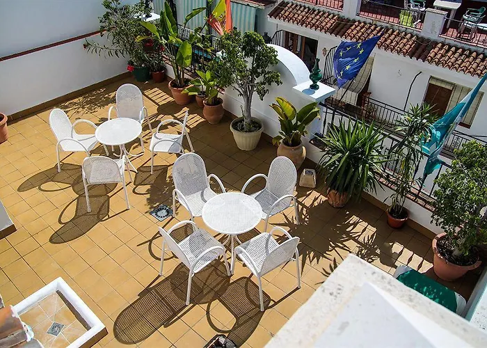 Pensjonat Easy Bronce 2*